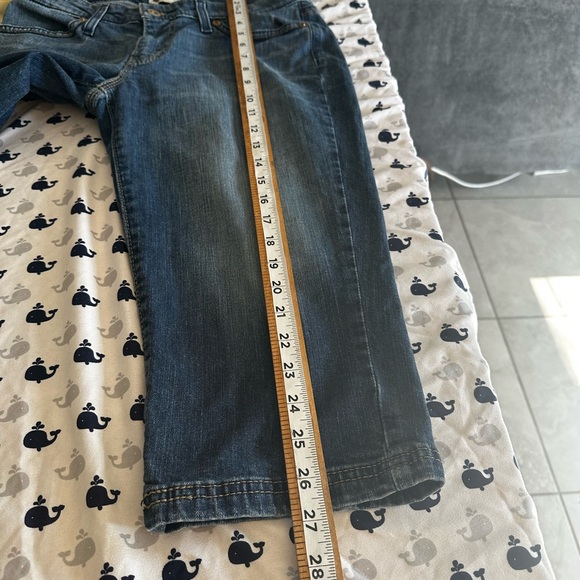 LEVI’S WOMAN CAPRI JEANS DENIM BLUE SZ 10 - Picture 16 of 16